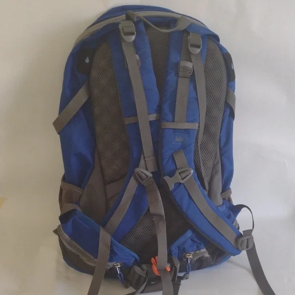 Blue and Gray Backpack (J78)
